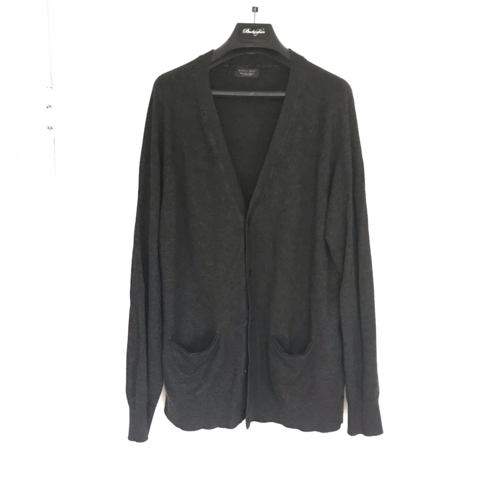 ZARA MAN CHARCOAL SWEATER CARDIGAN SIZE LARGE